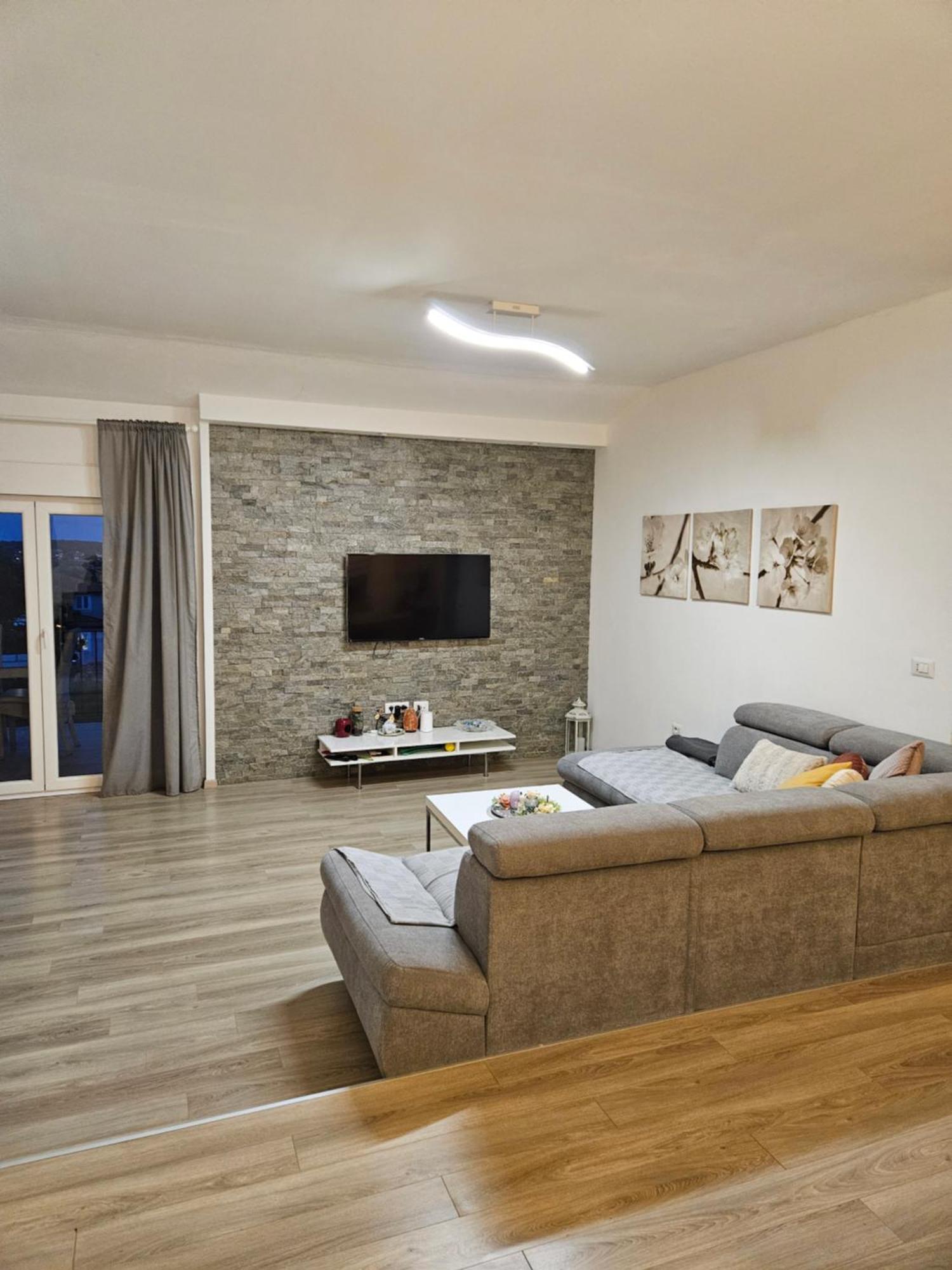 Apartment Robi Umago Esterno foto