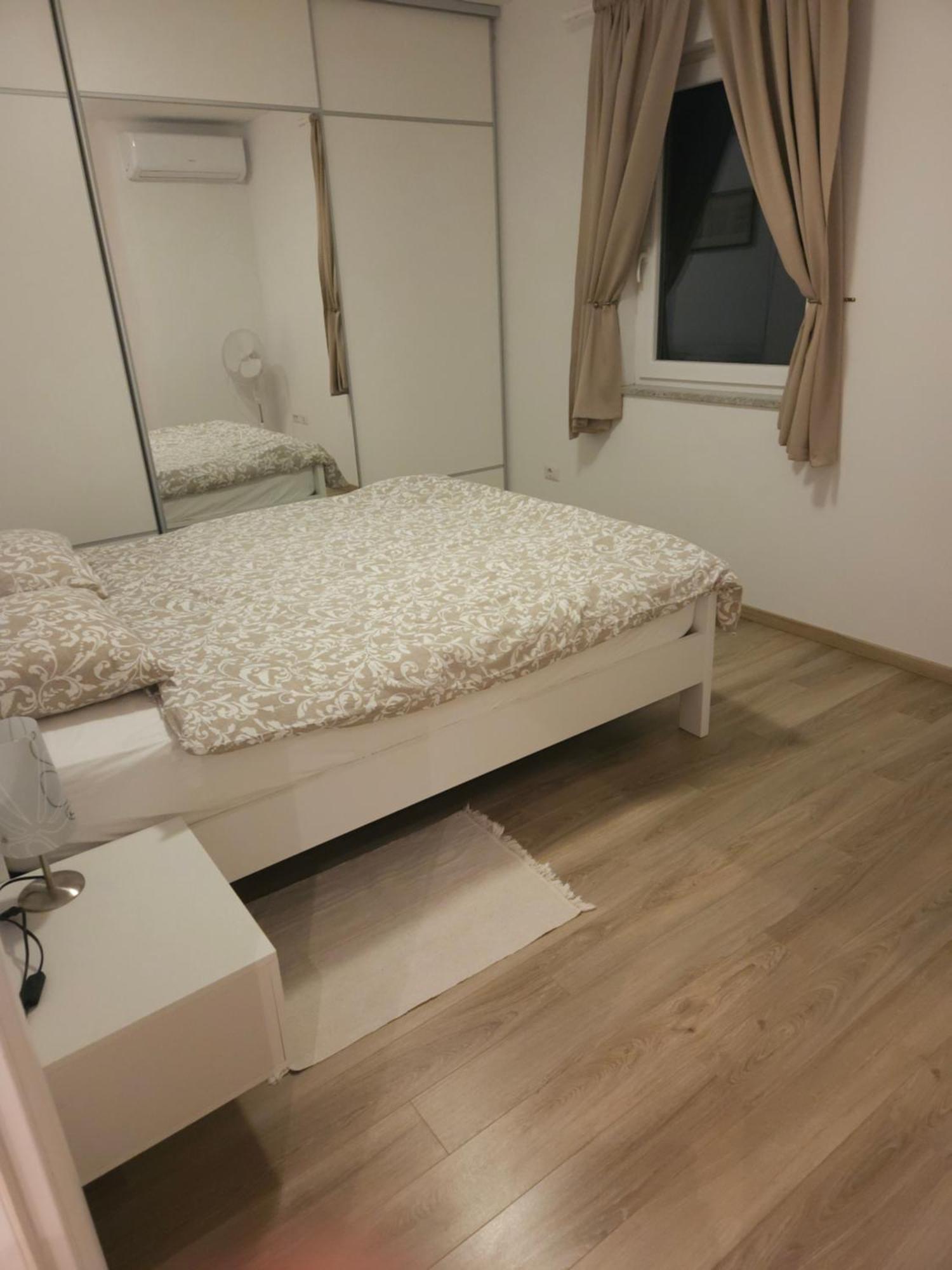 Apartment Robi Umago Esterno foto
